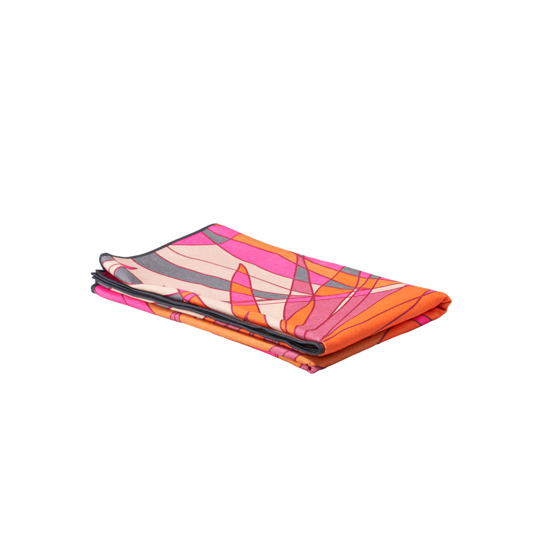 TropicLikeItsHot_Feature_Folded